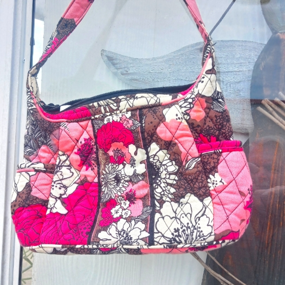 Vera Bradley Little Shoulder soft florial tones 10x6x2.5 quilted cotton Strap12"